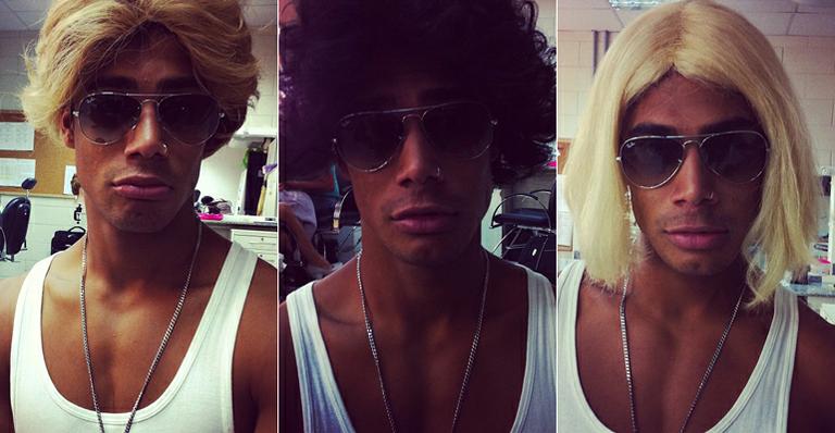 Micael Borges se diverte nos bastidores de ‘Rebelde’