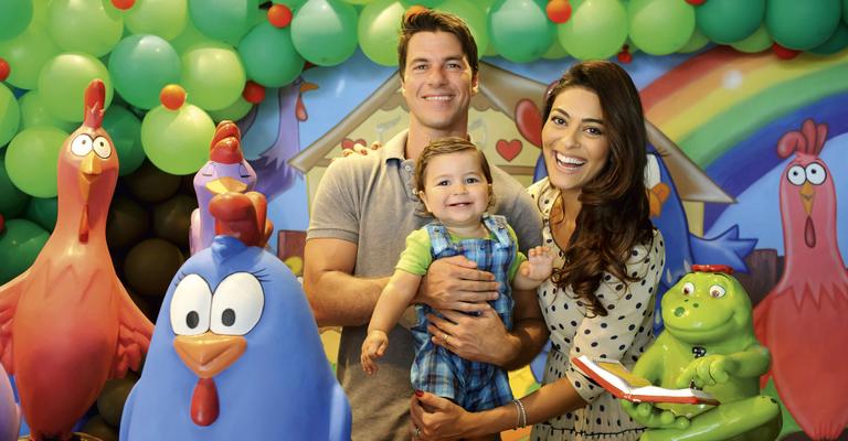 Juliana Paes comemora o 1º aniversário de Pedro