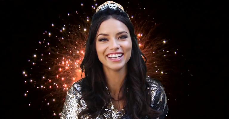 Adriana Lima revela resoluções de Ano Novo