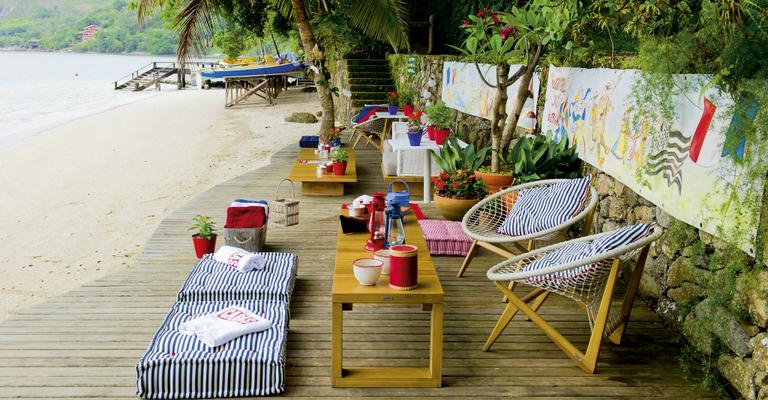 Decoração da Ilha de CARAS: Deck Sablé