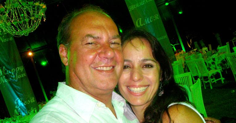 Paulo César Grande e Cláudia Mauro: réveillon em Angra dos Reis com os gêmeos