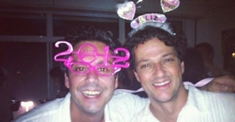 Baltazar e Crô assumindo um caso?