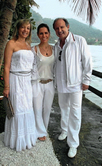 Tatiana Lopes com parceiros