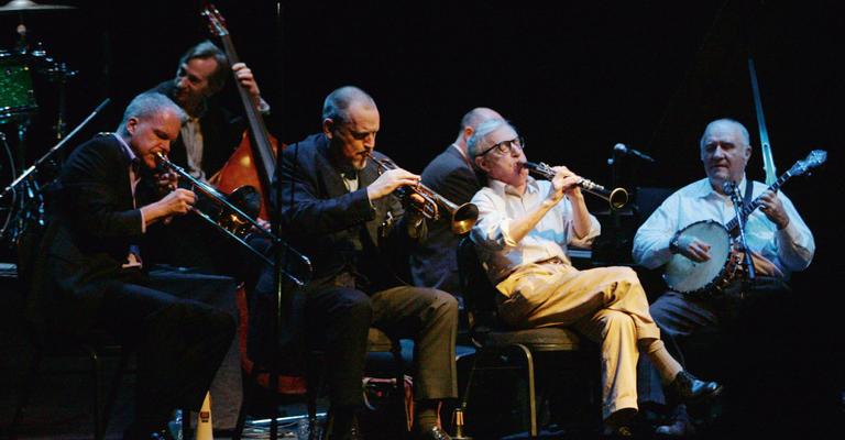 Woody Allen faz show de jazz em Miami