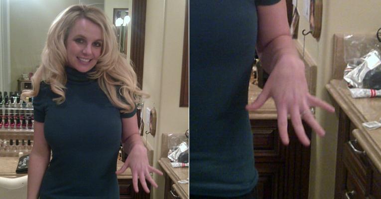 Britney Spears exibe seu anel de noivado: ‘Não consigo parar de olhar para ele’