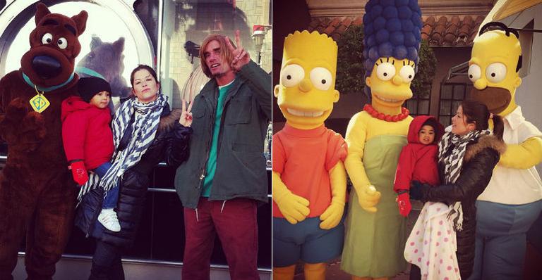 Samara Felippo curte férias com a filha, Alicia, nos Estados Unidos