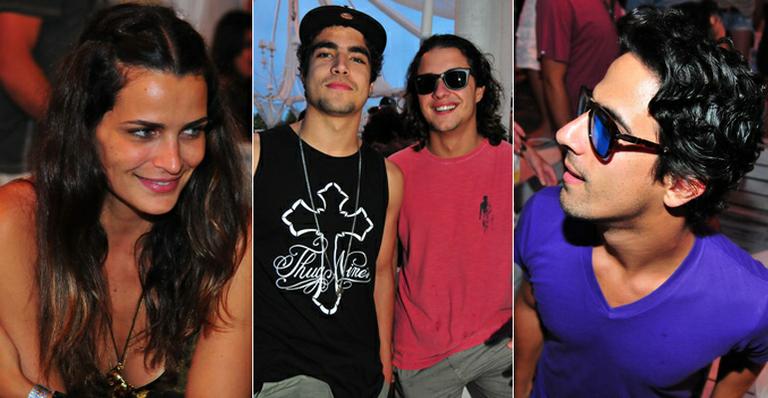 Amigos inseparáveis, Caio Castro e Guilherme Boury curtem balada em Floripa