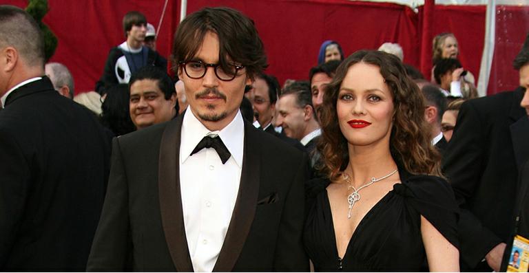 Johnny Depp e sua esposa, Vanessa Paradis, não dividem a mesma casa, diz revista