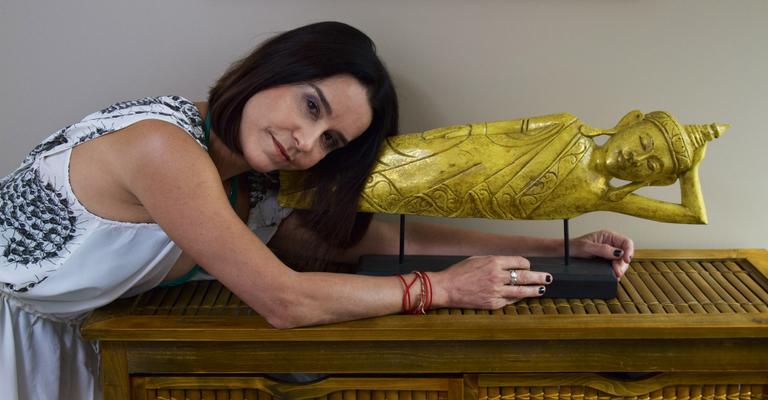 Após pedir melhorias no transporte, Lucélia Santos se revolta com poda de árvores
