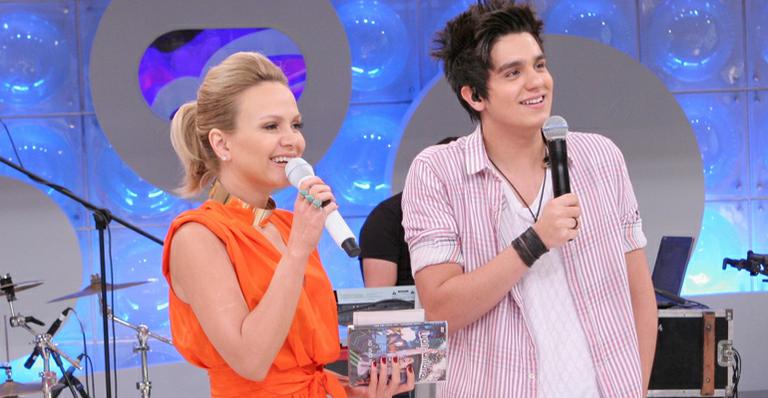 Luan Santana faz revelações no programa da apresentadora Eliana