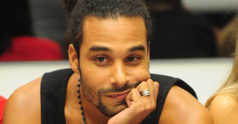 Após suposto estupro, Daniel é eliminado do BBB12
