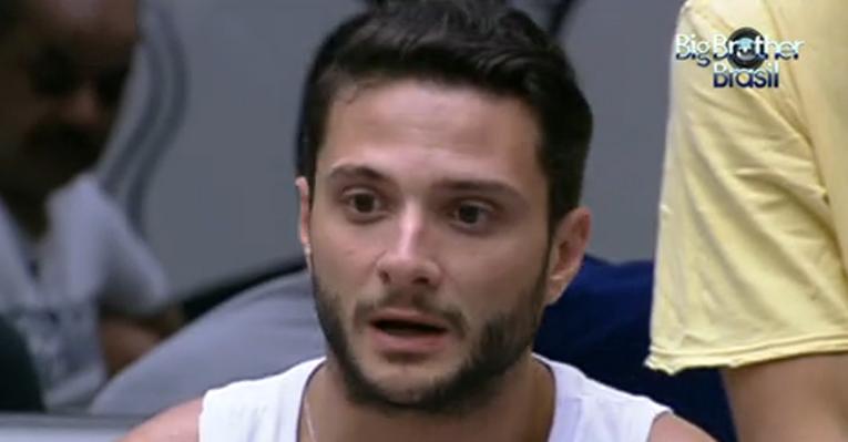 Após um mês na casa, Ronaldo é eliminado com 81% dos votos