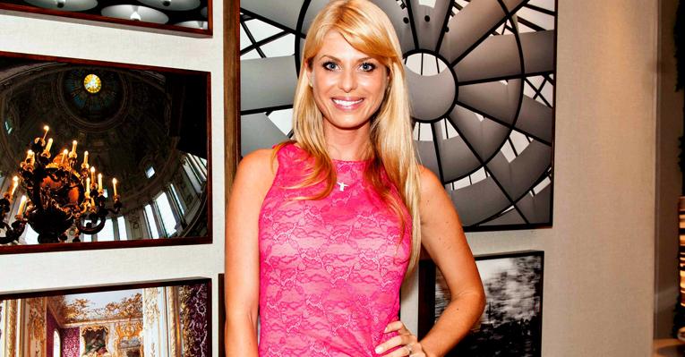 Caroline Bittencourt vai estrelar peça sobre transtornos alimentares