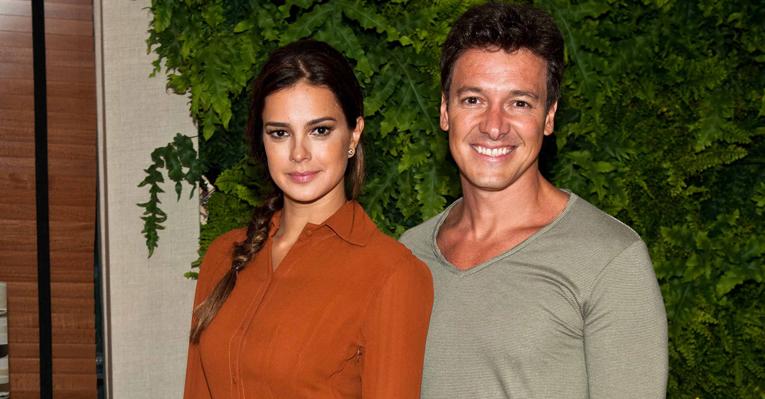 Vera Viel sobre o estilo do marido, Rodrigo Faro: ‘Ele se veste bem’