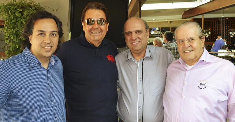 Agenda: Almoço entre amigos em SP