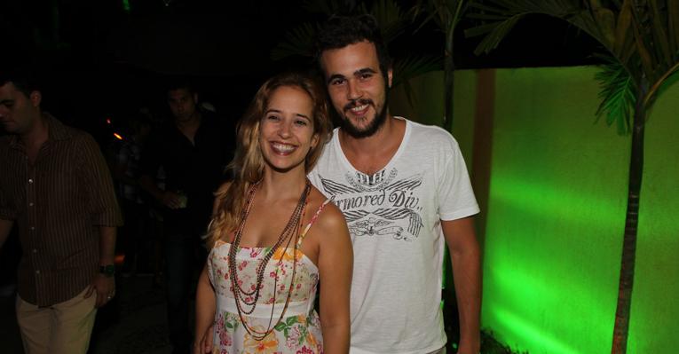 Bruno Ferrari e Paloma Duarte curtem inauguração de restaurante no Rio