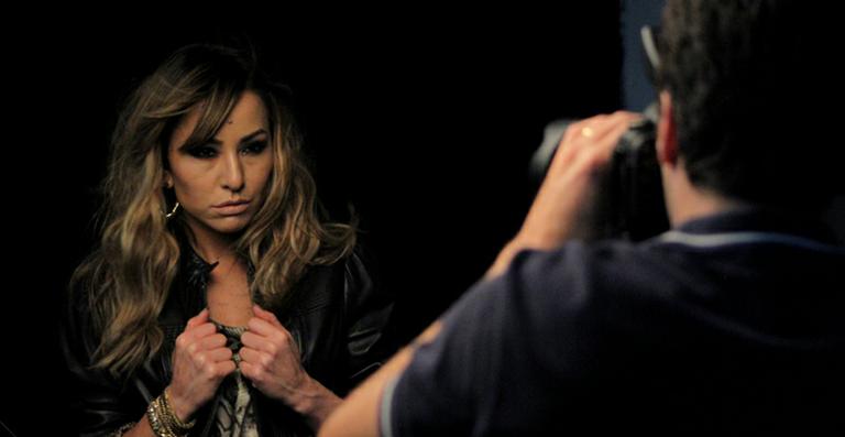 Sabrina Sato brilha em campanha da coleção de inverno da Armazém