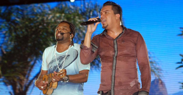 Sorriso Maroto encerra segunda noite do Festival de Verão com participação especial do Revelação