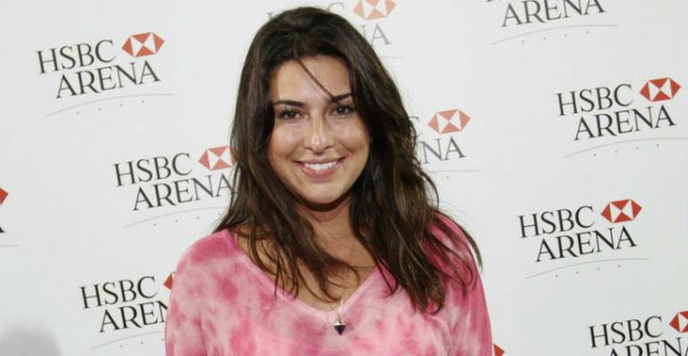 Fernanda Paes Leme está de repouso