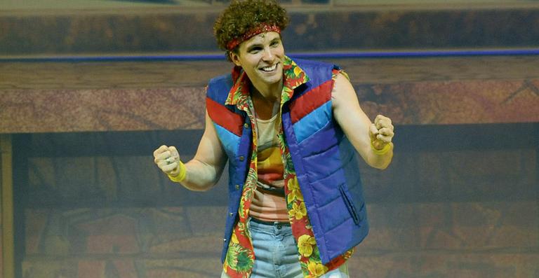 Thiago Fragoso passa por avaliação médica que decidirá procedimento cirúrgico