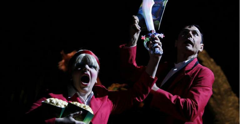 Varekai comemora sucesso no Brasil