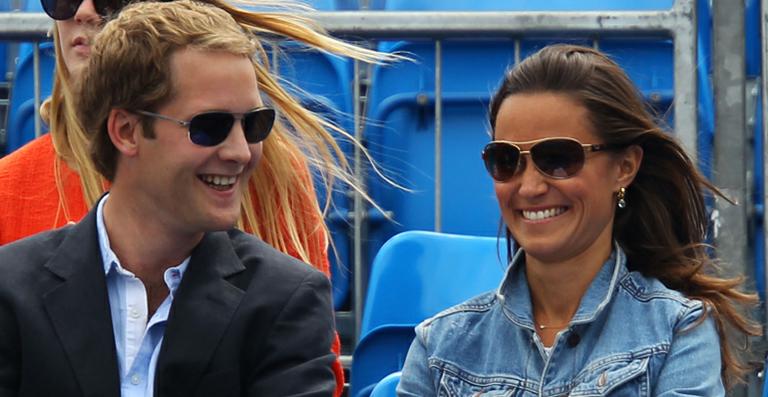 Pippa Middleton reata namoro com amigo de faculdade