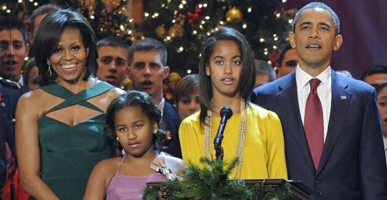 Michelle Obama proíbe filhas de comer ‘besteiras’ fora da Casa Branca