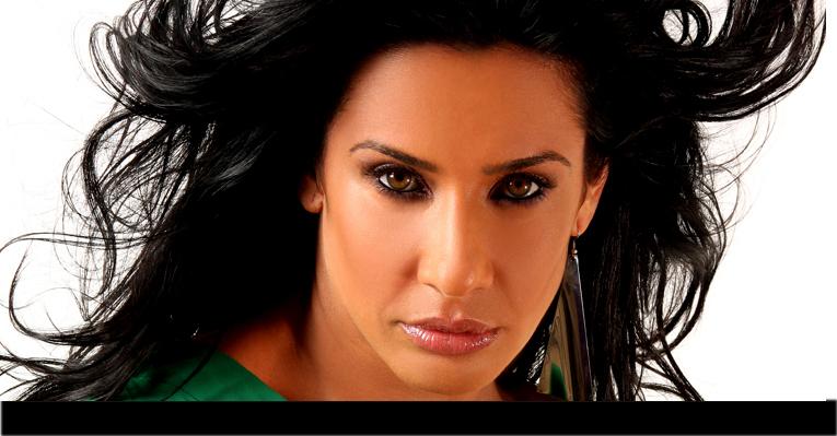 A preparação de Scheila Carvalho para a volta à Sapucaí após 14 anos