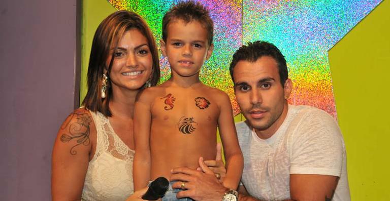 Kelly Key celebra aniversário do filho