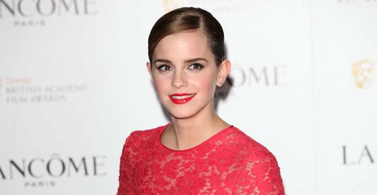Emma Watson deve estrelar nova versão de ‘A Bela e a Fera’