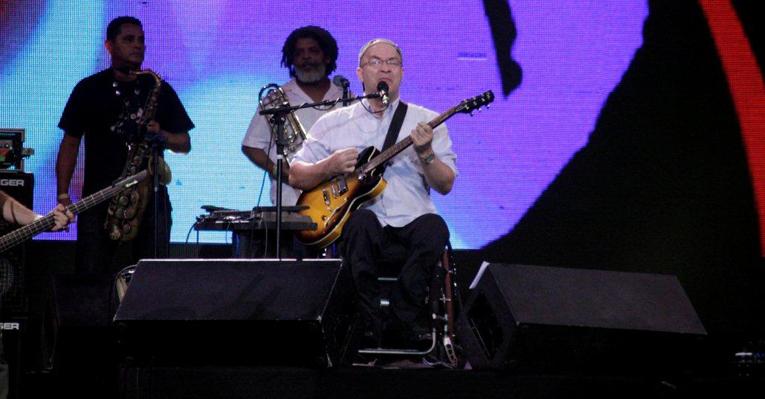 Herbert Vianna: torcida pela Tropicália