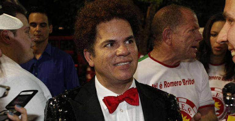 Após ser homenageado na Sapucaí, Romero Britto afirma: “Meu maior elogio”