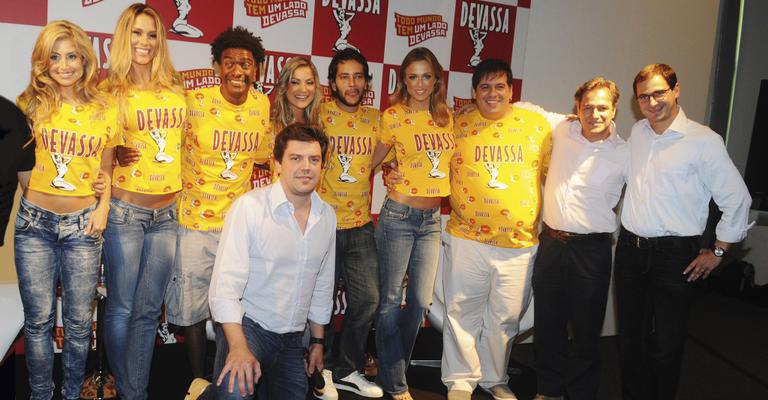 Antes da eleição da nova Garota Devassa