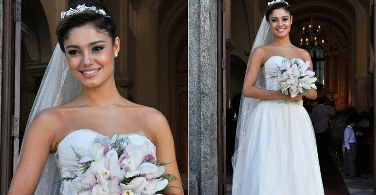 Vestido de noiva de Amália em ‘Fina Estampa’