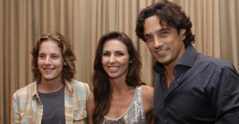 Pierre Sarkozy, filho do presidente francês, agita festa com Glenda Kozlowski no Rio