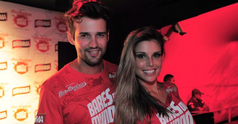 Flávia Viana e Fernando Justin reatam casamento