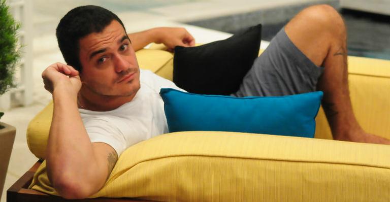 Rafa vence prova do anjo e escolhe Fael e Kelly para o pior monstro do BBB12
