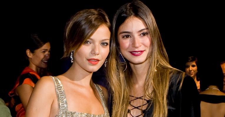 Milena Toscano e Thaila Ayala vão a concurso de grife em São Paulo