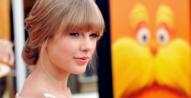 Taylor Swift é a estrela da música mais bem paga de 2011