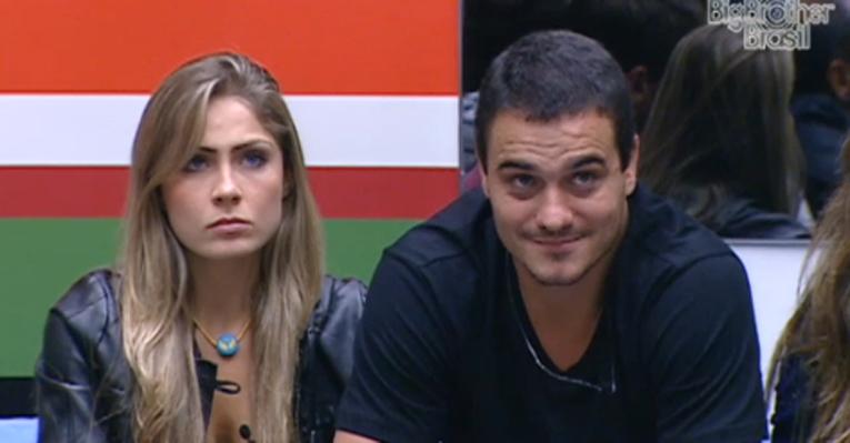 Rafa nega sexo com Renata no BBB12. “Fui chamado de frouxo”, diz o brother