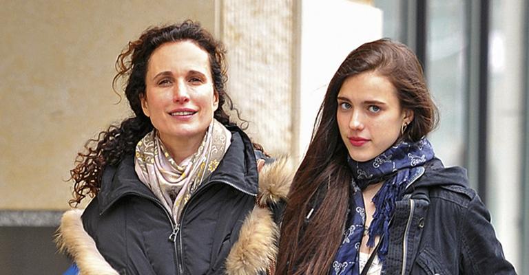 Andie Macdowell na Big Apple com a sua caçula