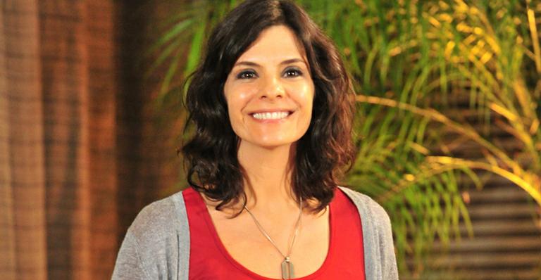 Personagem de Helena Ranaldi vai morrer em ‘Fina Estampa’