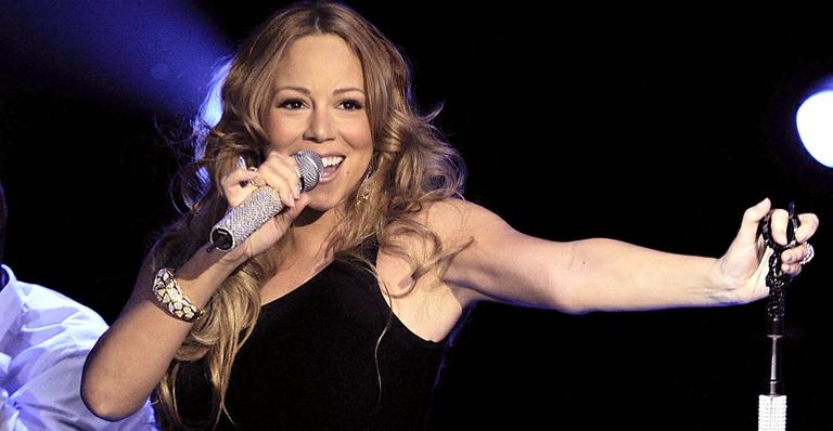 Mariah Carey faz seu primeiro show após a chegada dos gêmeos Monroe e Morrocan