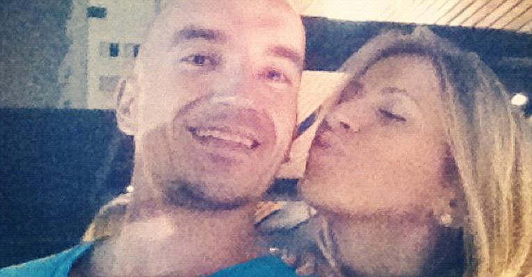 Ex-namorado de Renata e ex-namorada de Rafa marcam encontro
