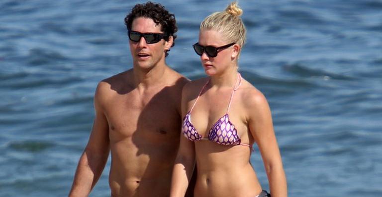 A beleza do casal Fiorella Mattheis e Flávio Canto