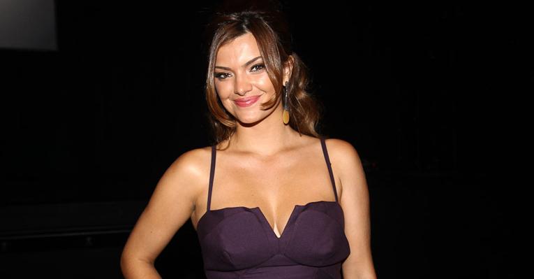 Mayana Neiva: ‘Um amor seria bem-vindo’