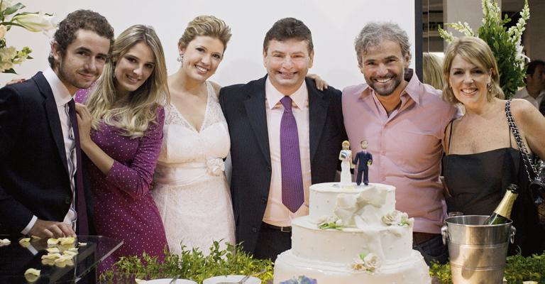 Felipe Andreoli vai ao casamento do pai