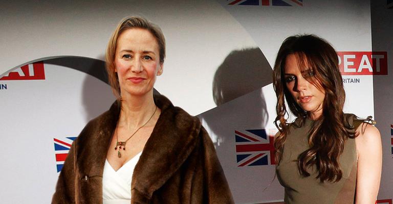 Janet Mcteer e Victoria Beckham participam de festa britânica