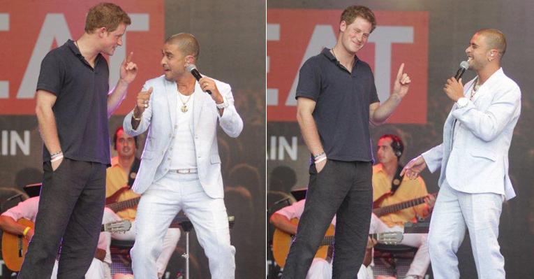Príncipe Harry evita fazer dança sensual no Rio de Janeiro