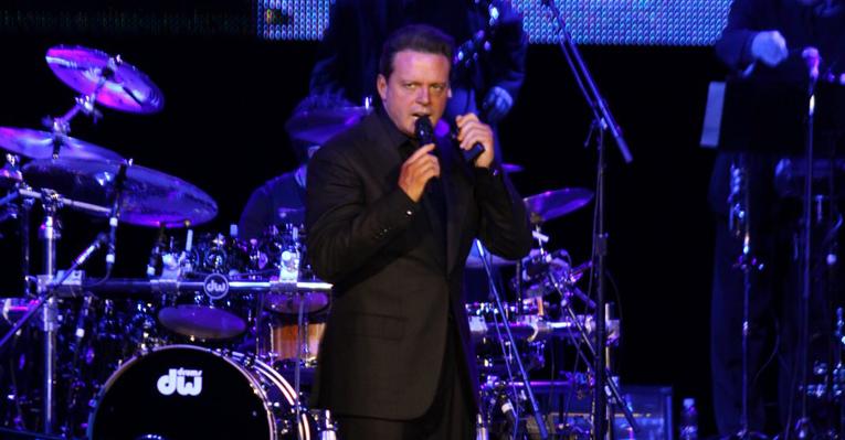 O mexicano Luis Miguel se apresenta no Rio de Janeiro; veja as fotos